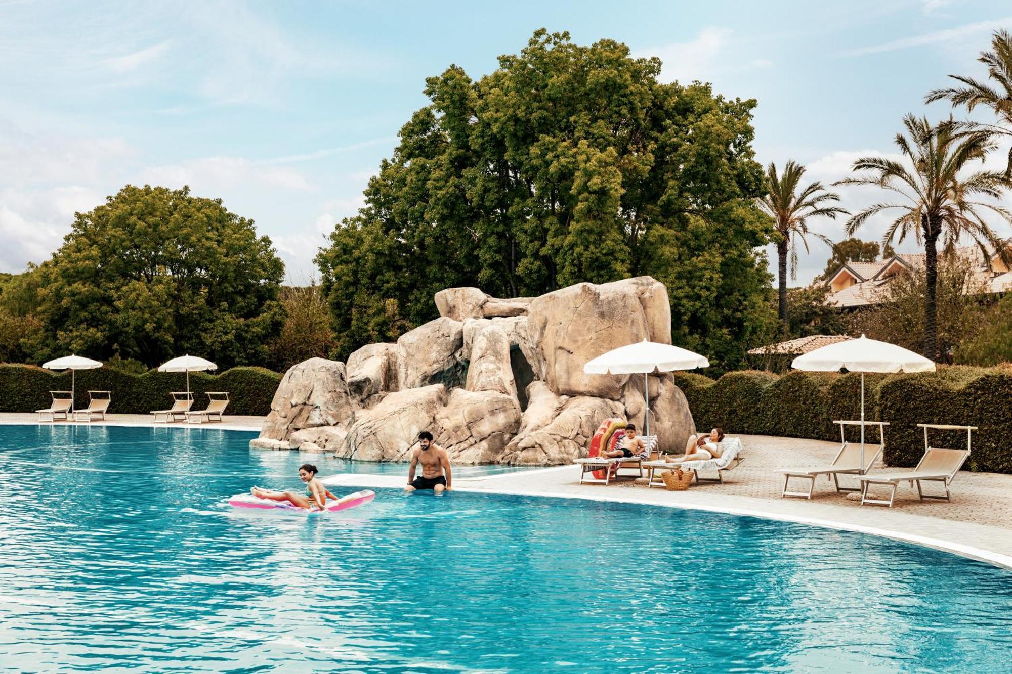 Falkensteiner Club Funimation Garden Calabria Curinga Esterno foto